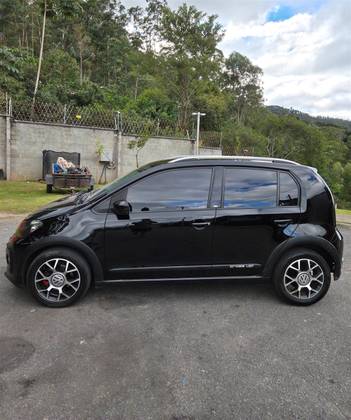 VOLKSWAGEN UP 1.0 TSI MOVE UP 12V FLEX 4P MANUAL VOLKSWAGEN UP 1.0 TSI MOVE UP 12V FLEX 4P MANUAL
